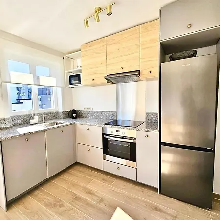 La Mero à 4 Min De La *